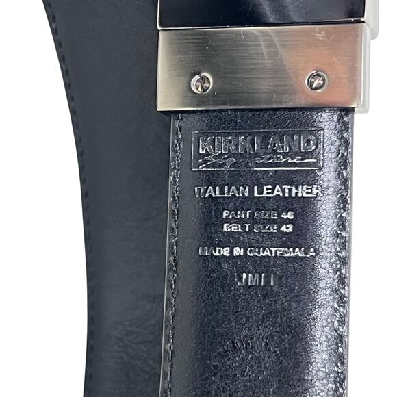 Kirkland Signature Mens Brown Italian Leather Belt Size 42 Silver Tone Buckle - Picture 3 of 4